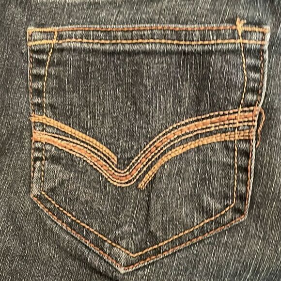 No Boundries Jeans    - Picture 6 of 8